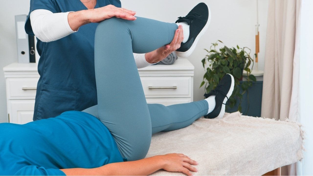 client getting a sports massage